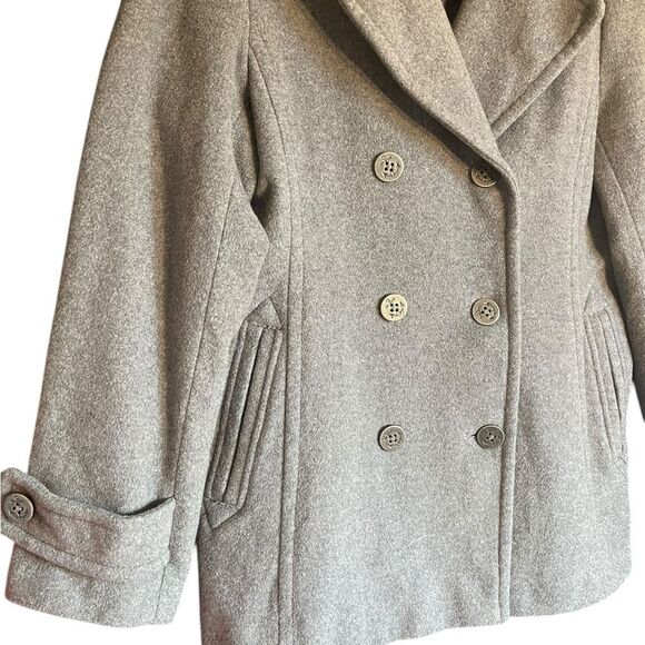 Lands' End Women’s Gray Wool Peacoat with Wide Lapel Collar Sz 8 - Picture 4 of 11